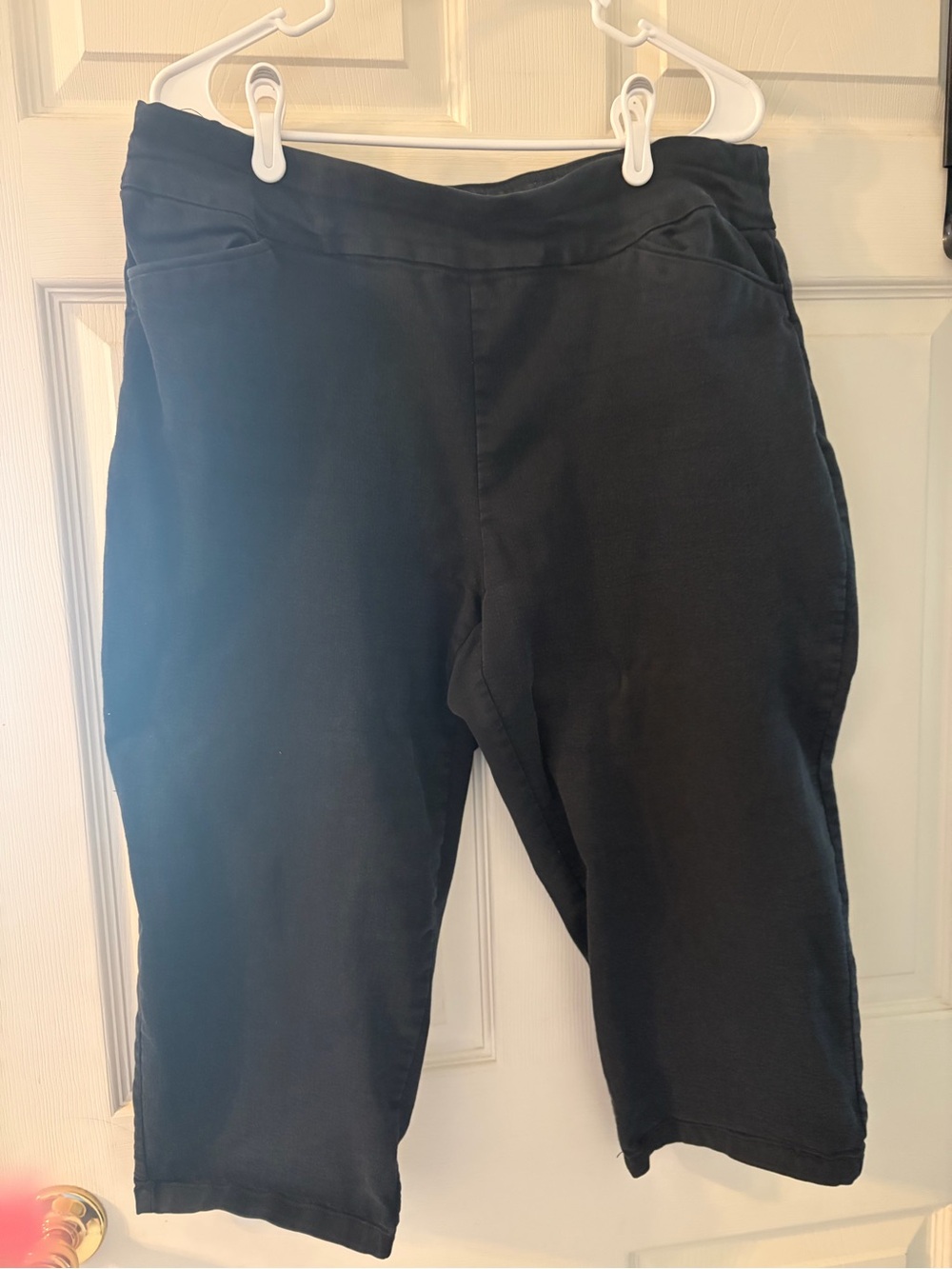 Croft & Barrow Effortless Stretch Black Capri Pants Women’s 16 Regular